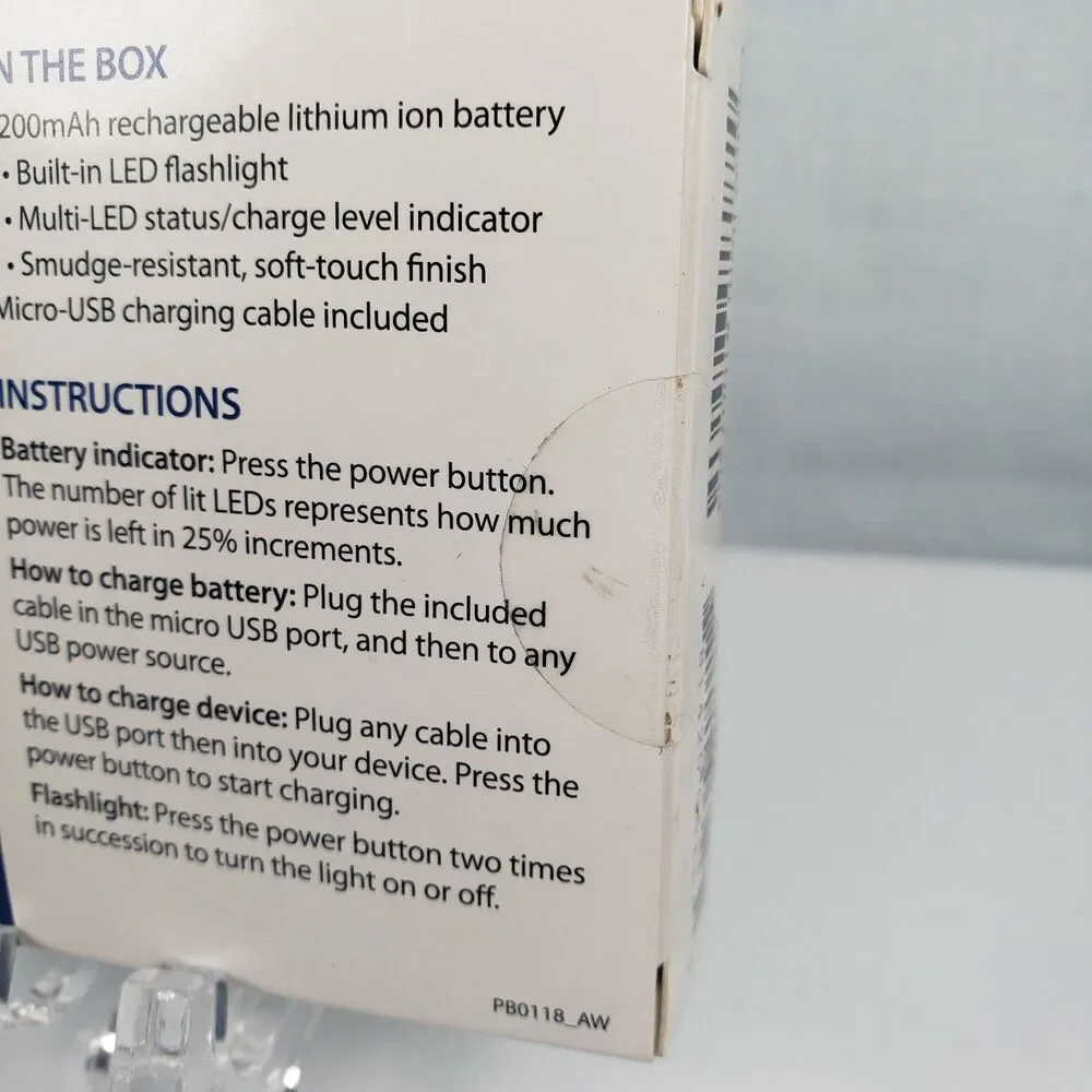 5200MAh Portable Battery Bank with Flashlight, Phone and Tablet Charger